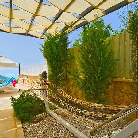 Private Loya Villa